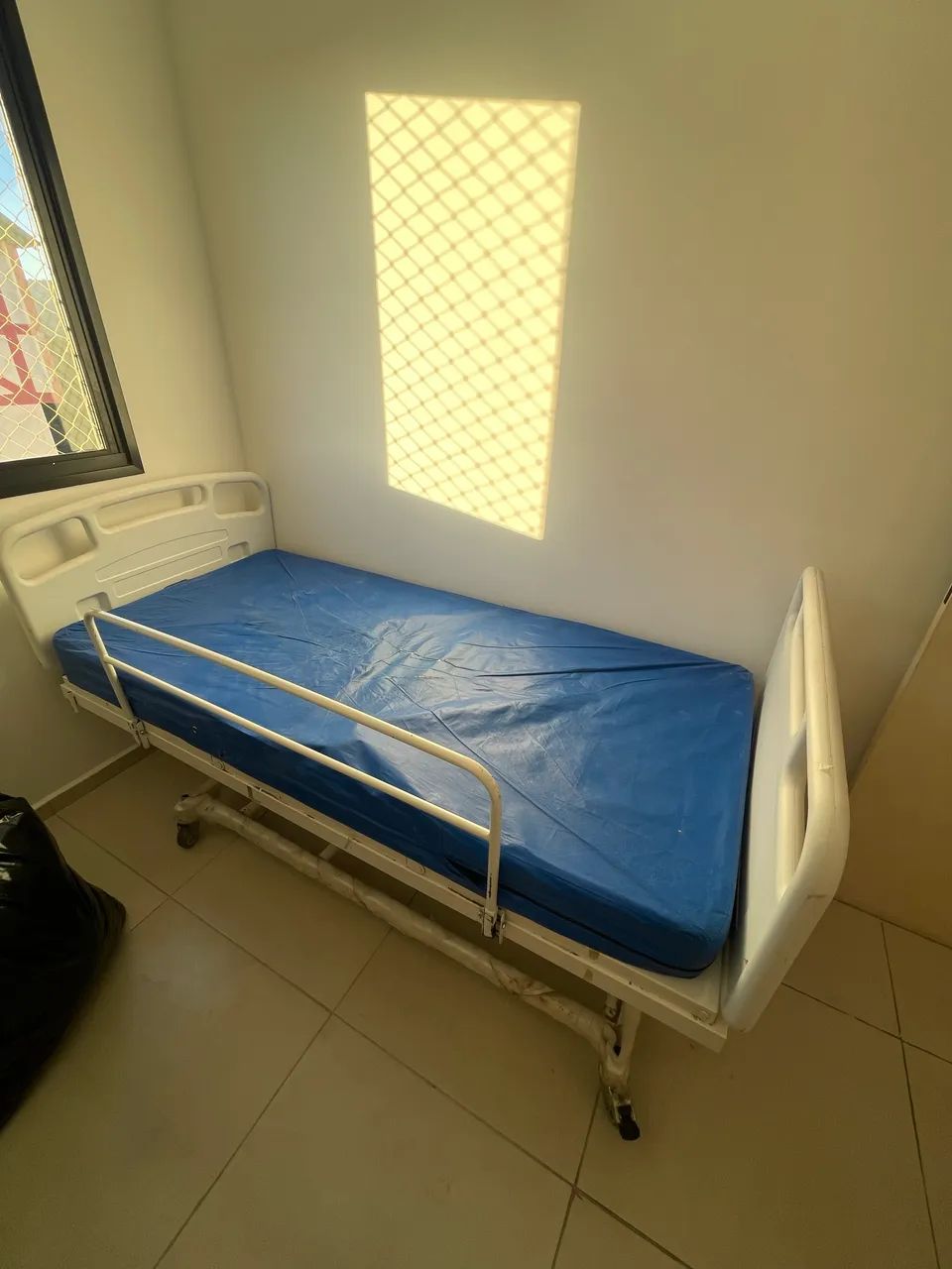 Cama hospitalar  - Foto 4