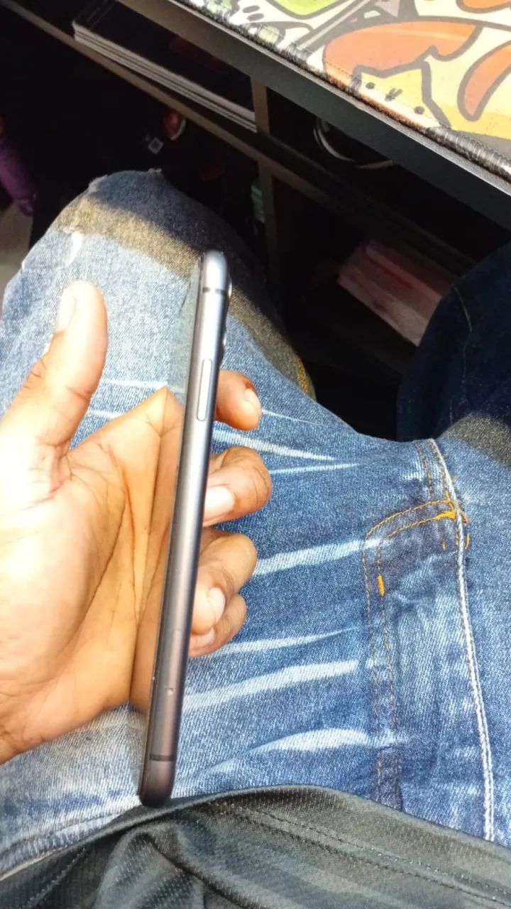 iPhone 11  - Foto 3