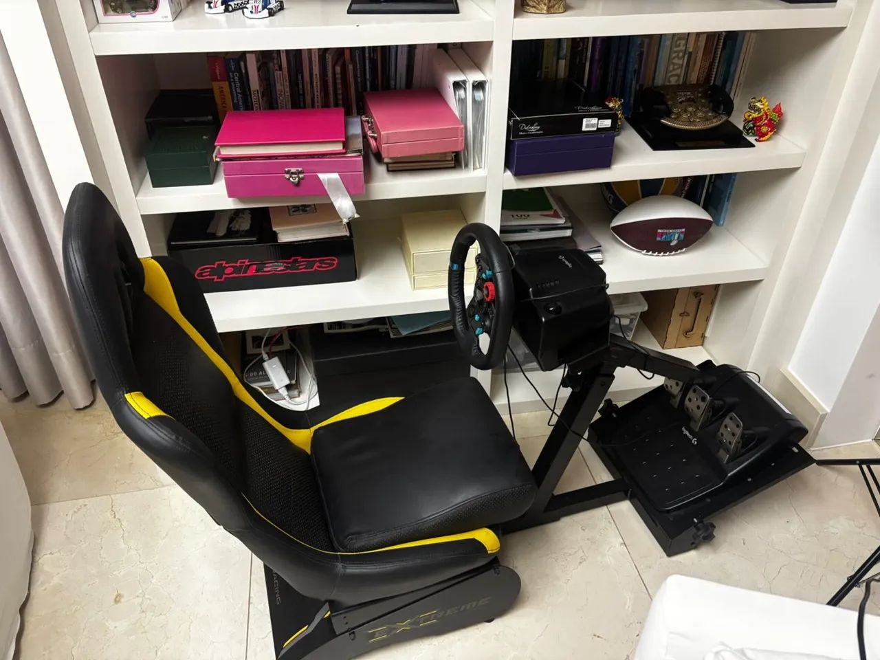 Cockpit Completo + G29 + Pedaleiras 