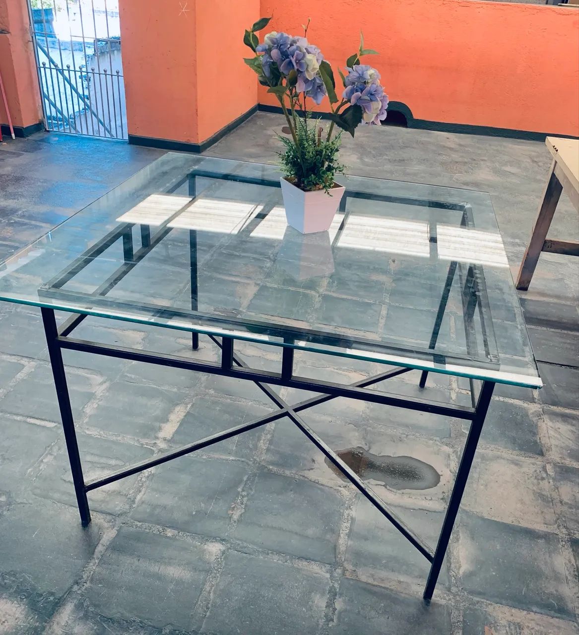 Mesa em ferro e vidro jantar / cozinha ler tudo  - Foto 2