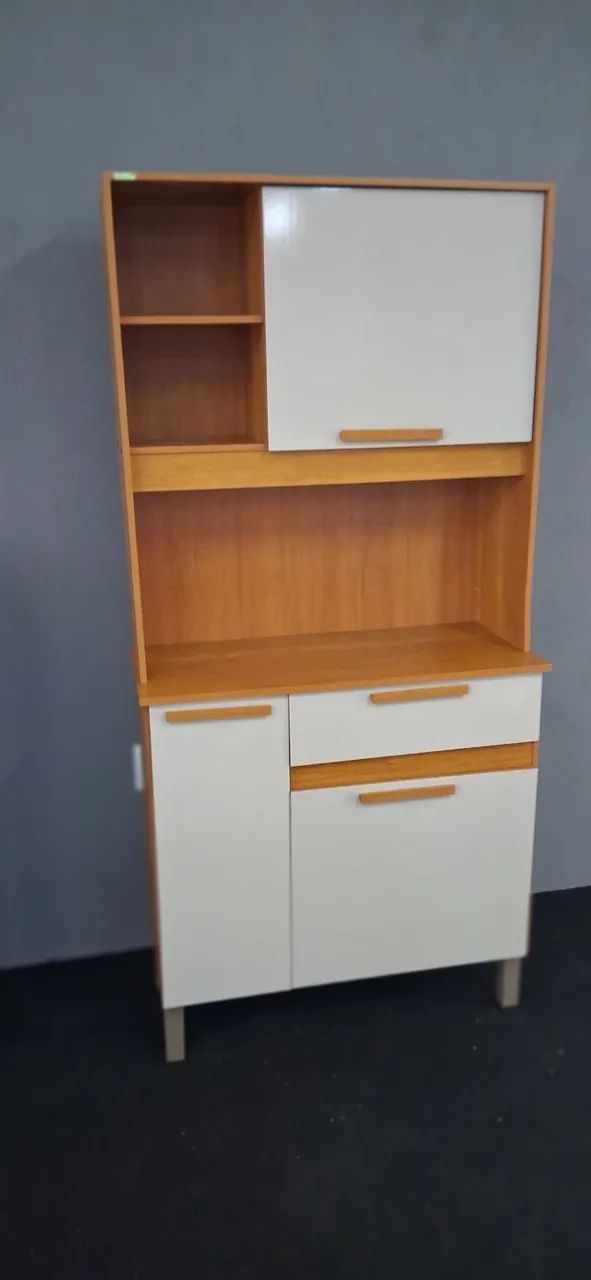 Armário de Cozinha lia
