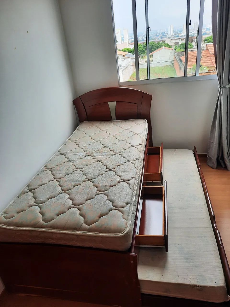 Camade Solteiro com Cama Auxiliar (Gaveta) + Colchões