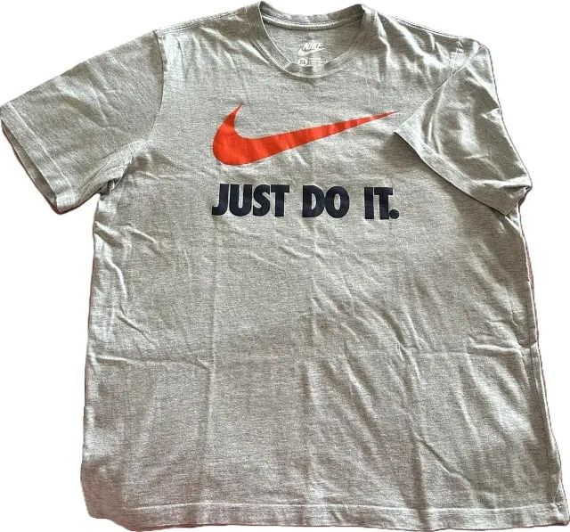 Camiseta Original Nike Cinza Claro XL