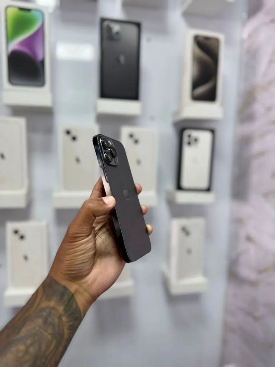 IPHONE 13 PRO MAX 128GB <br>R$ 3.199,00 - Foto 2