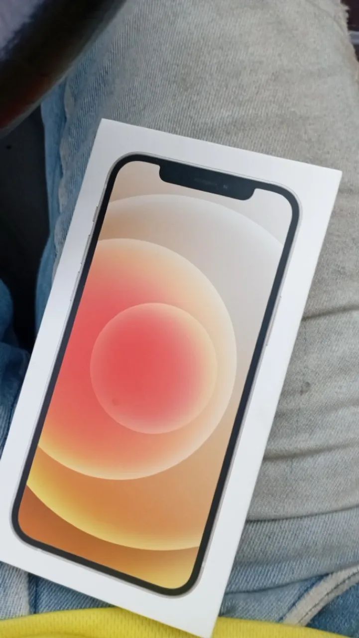 iPhone 12