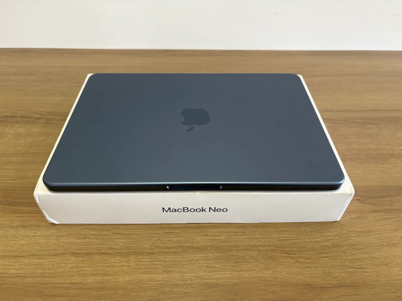 MacBook Neo Novo 256/8gb - Foto 2