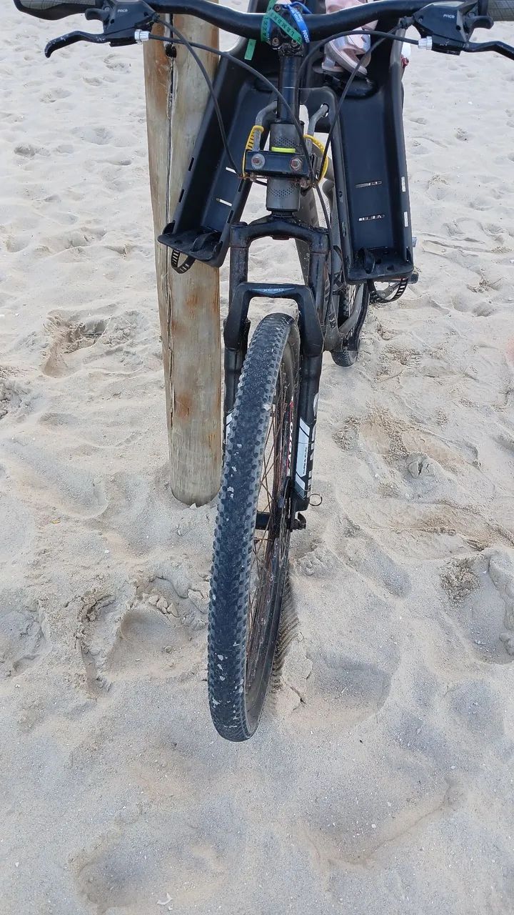 Vendo bicicleta aro 29 - Foto 2
