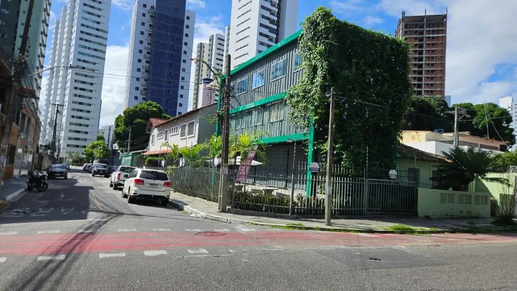 Sala Comercial de 9m² para alugar, localizada na Torre, Recife - Pernambuco