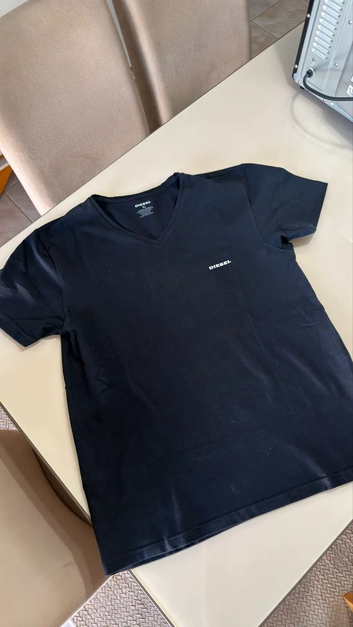 Camiseta gola V Diesel 