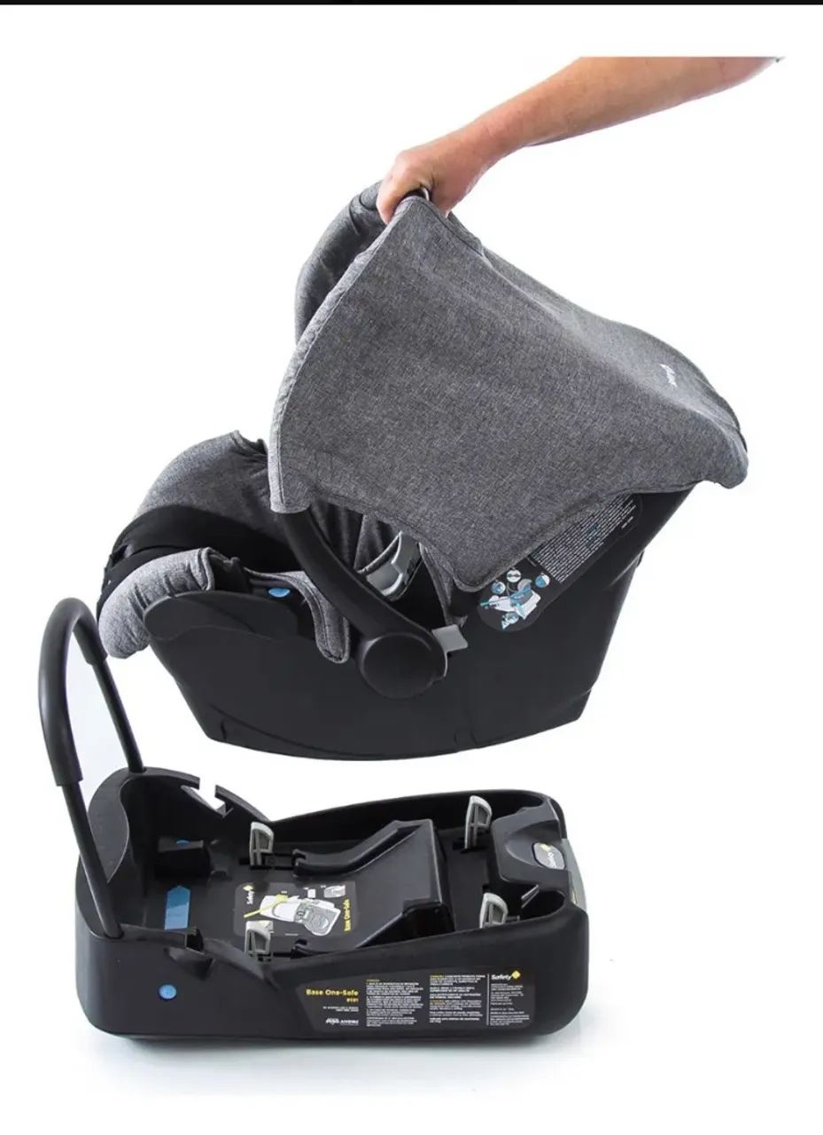 Carrinho de Bebê com Base e Bebê Conforto Safety 1st