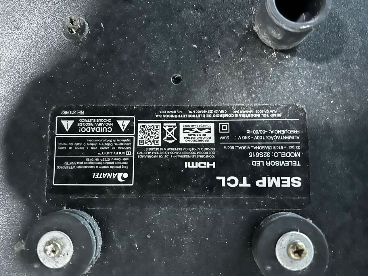 Tv TCL retirada de peças 