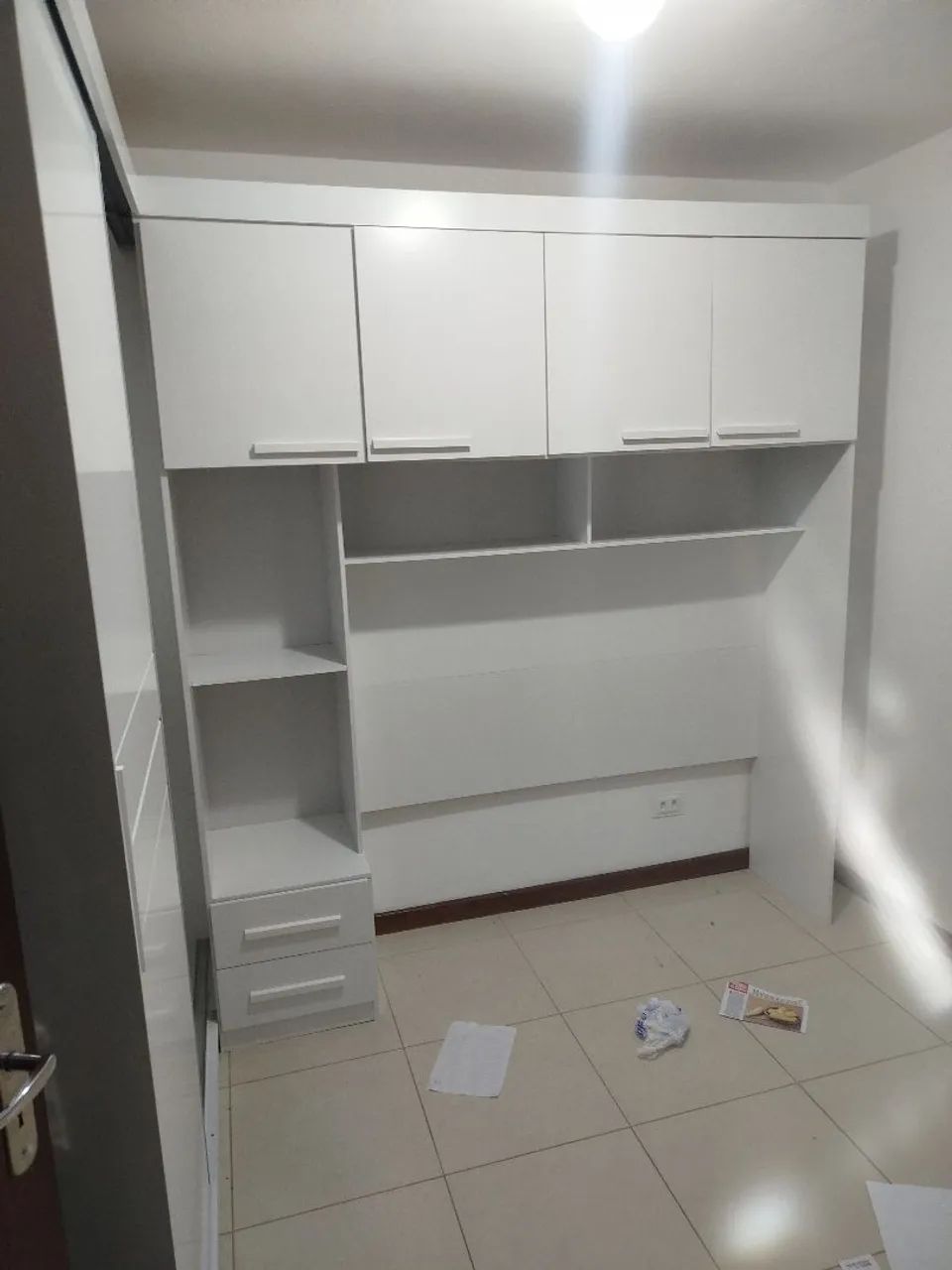 Guarda-roupas com maleiro  - Foto 3
