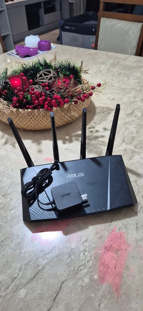 Excelente Roteador ASUS AC87U para peças 