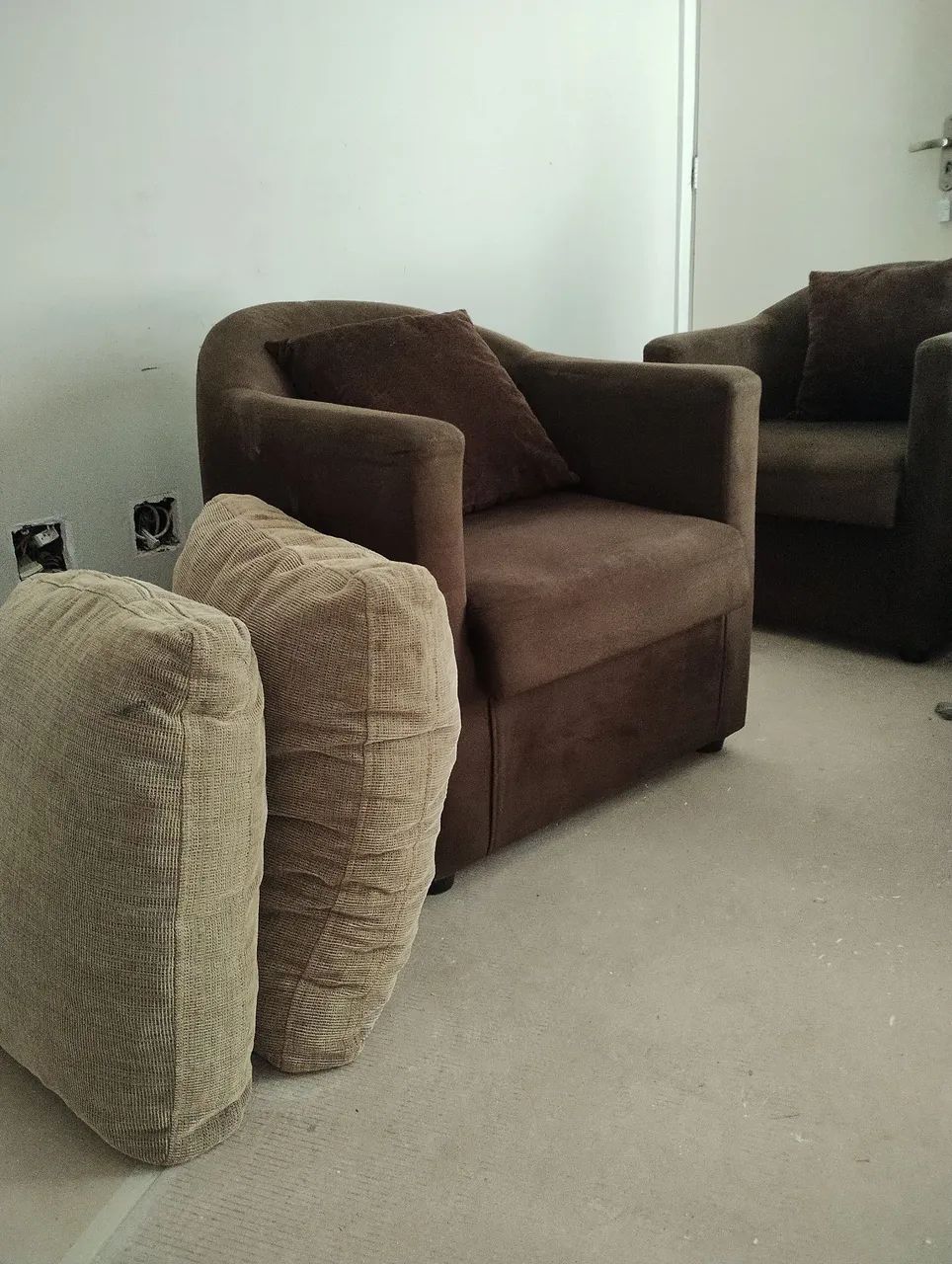 Vendo sofá e poltronas em excelente estado!!! - Foto 3