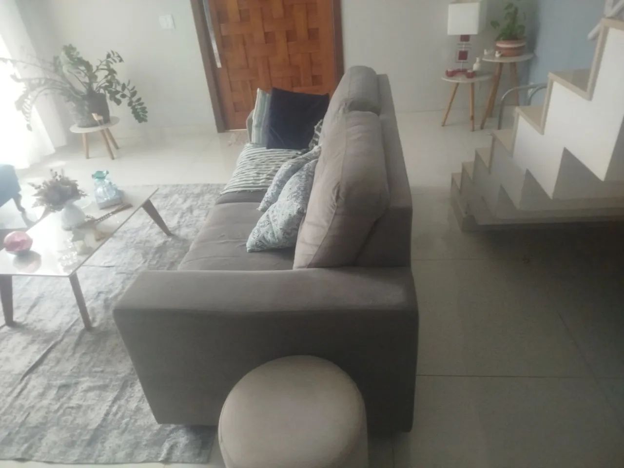 Vendo sofá de 3 módulos de tecido com 2 metros de largura usado  - Foto 2