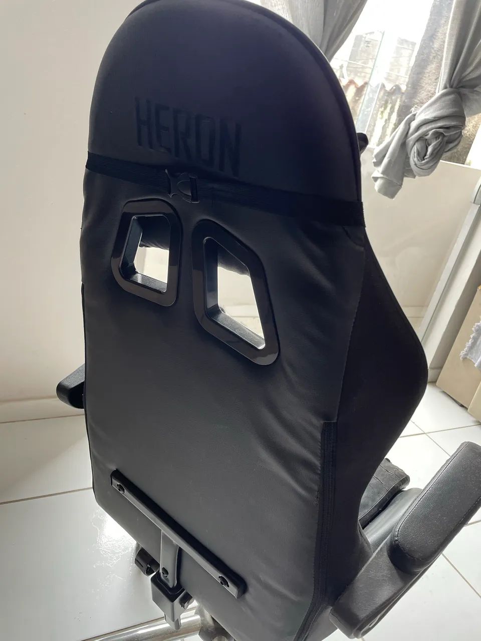 Heron Gaming Chair