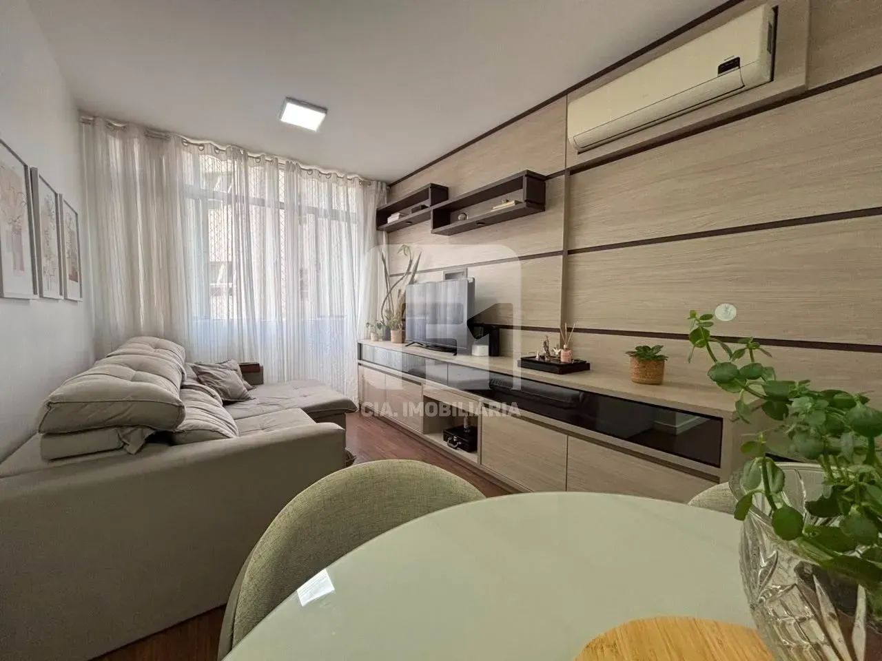 Apartamento 3 dormitórios (1 suíte) e 1 vaga livre - Foto 2
