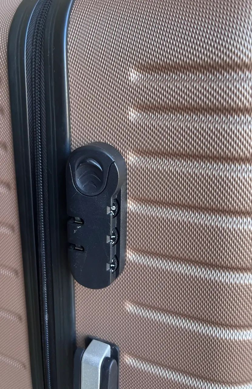 VENDO MALA GRANDE PARA VIAGEM  - Foto 3