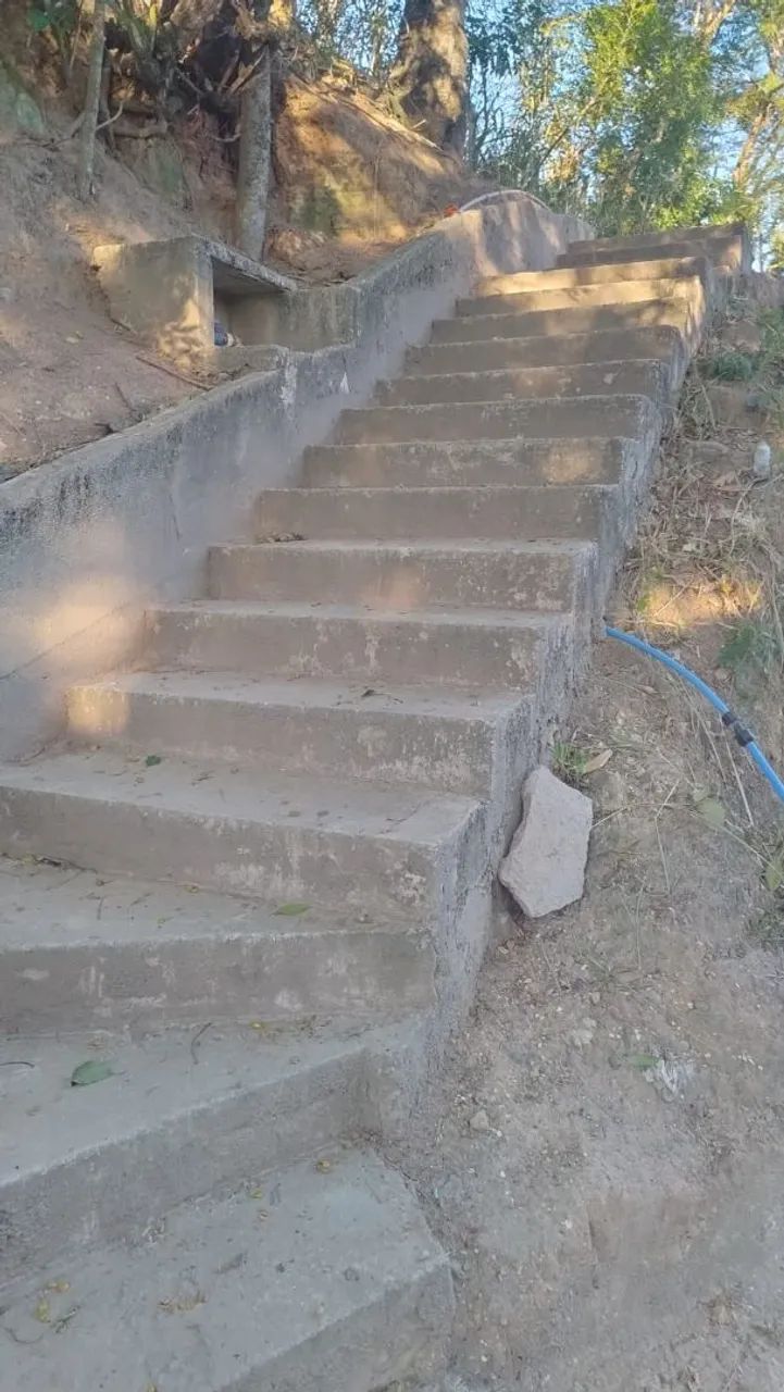 VENDO TERRENO (150M²) EM PIRATININGA 