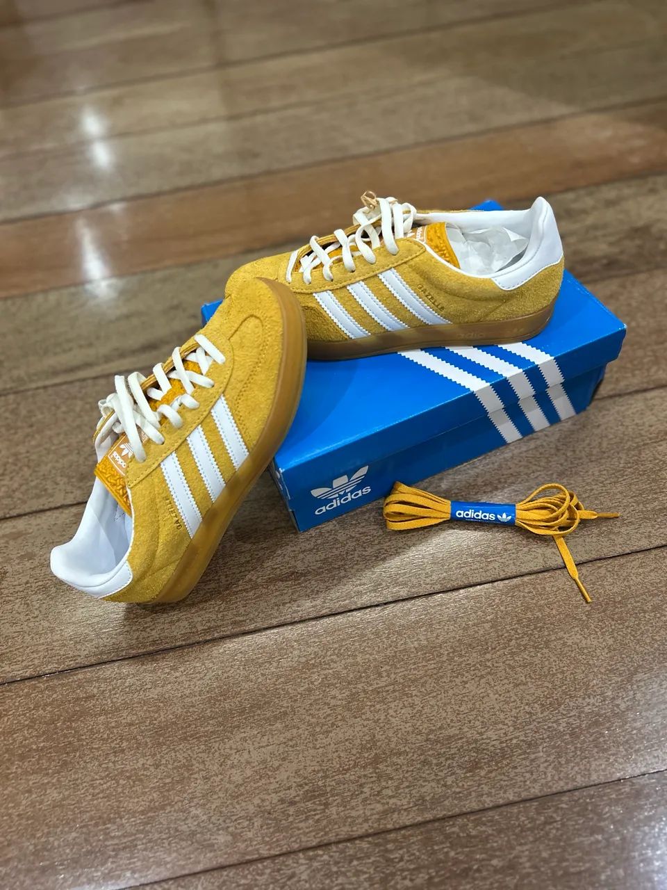 Tênis adidas gazelle 38, 37 e 36 - Foto 4