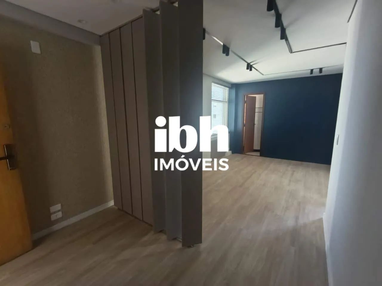 venda de sala comercial, 1 banheiro , 1 vaga, no Vila da Serra - Foto 2