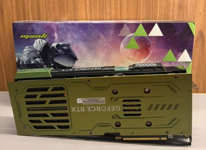 RTX 4080 SUPER 16GB CYBER TANK - Foto 2