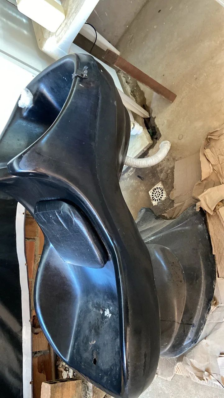 Vende-se cadeira e lavatório - Foto 2