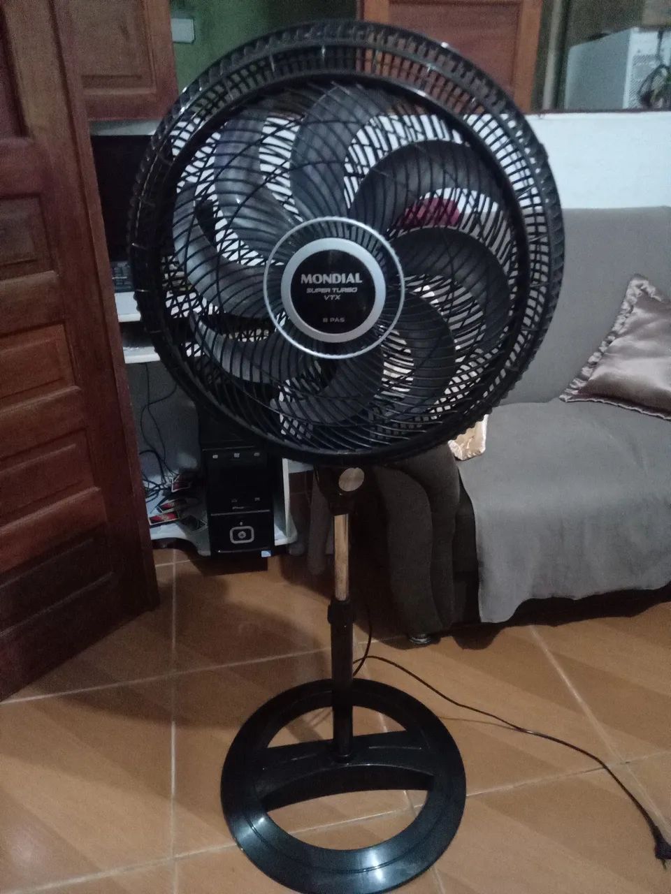 Ventilador mondial 40cm funcionado perfeitamente 