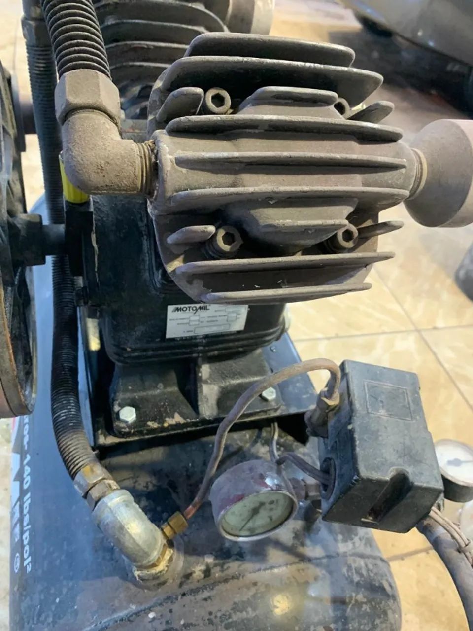 Compressor Moto mil 100 litros - Foto 5