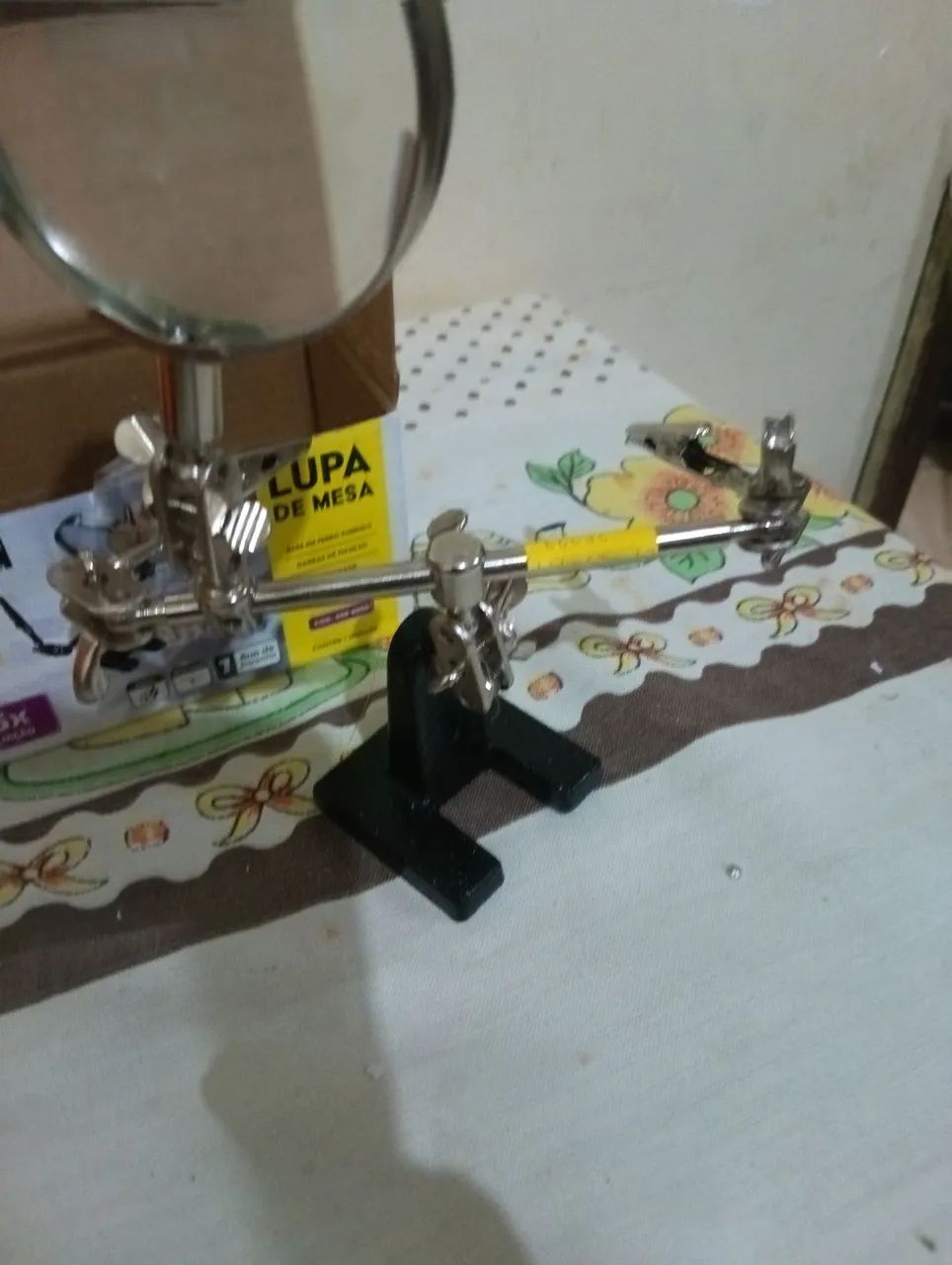 Lupa de mesa para soldas de placas eletronicas
