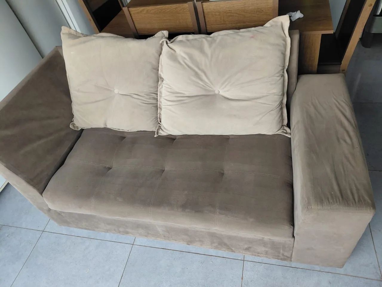 Sofá dois lugares 