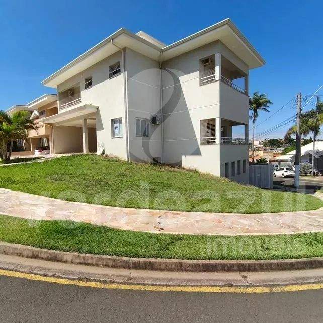 Sobrado com 4 dormitórios e suíte em Condomínio no Bairro Nova Europa em Campinas-Sp 1