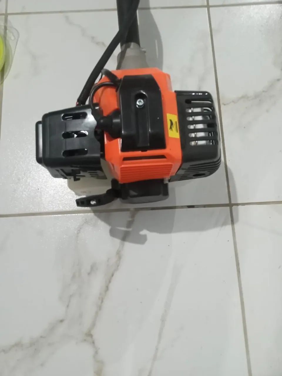 Roçadeira profissional com acessorios - Foto 3