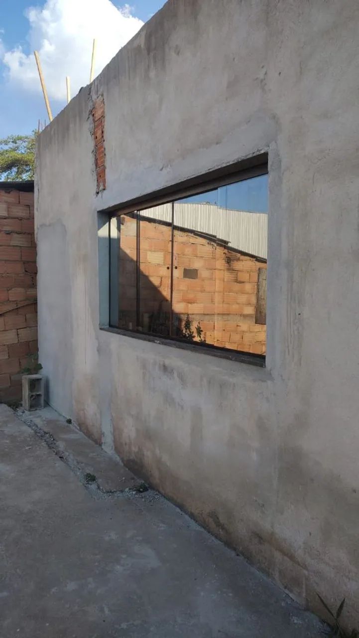 Vendo ou troco casa em Sarzedo, oportunidade! - Foto 2