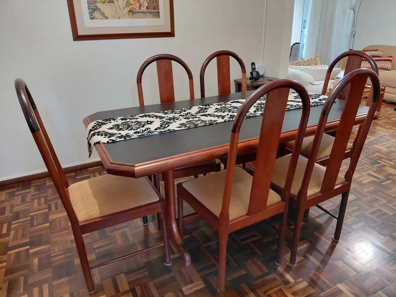 Mesa de Jantar  6 cadeiras