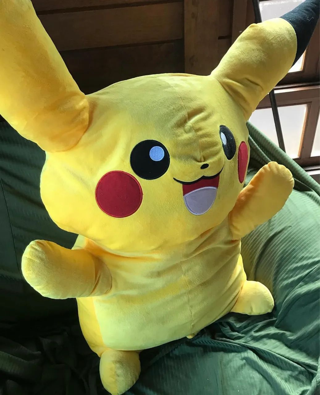 Pokemon Pikachu gigante  - Foto 2