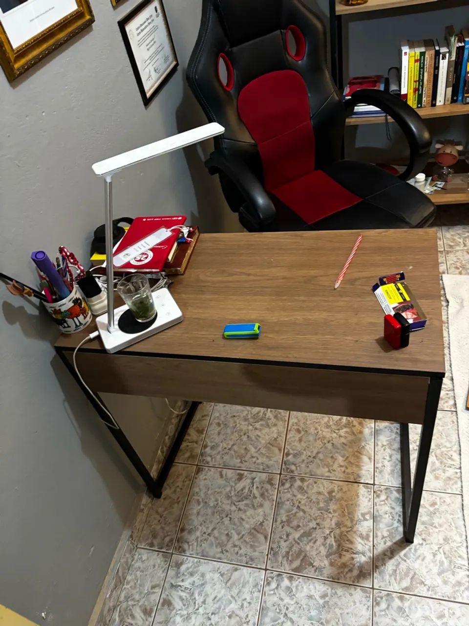 Mesa  de estudo  - Foto 4