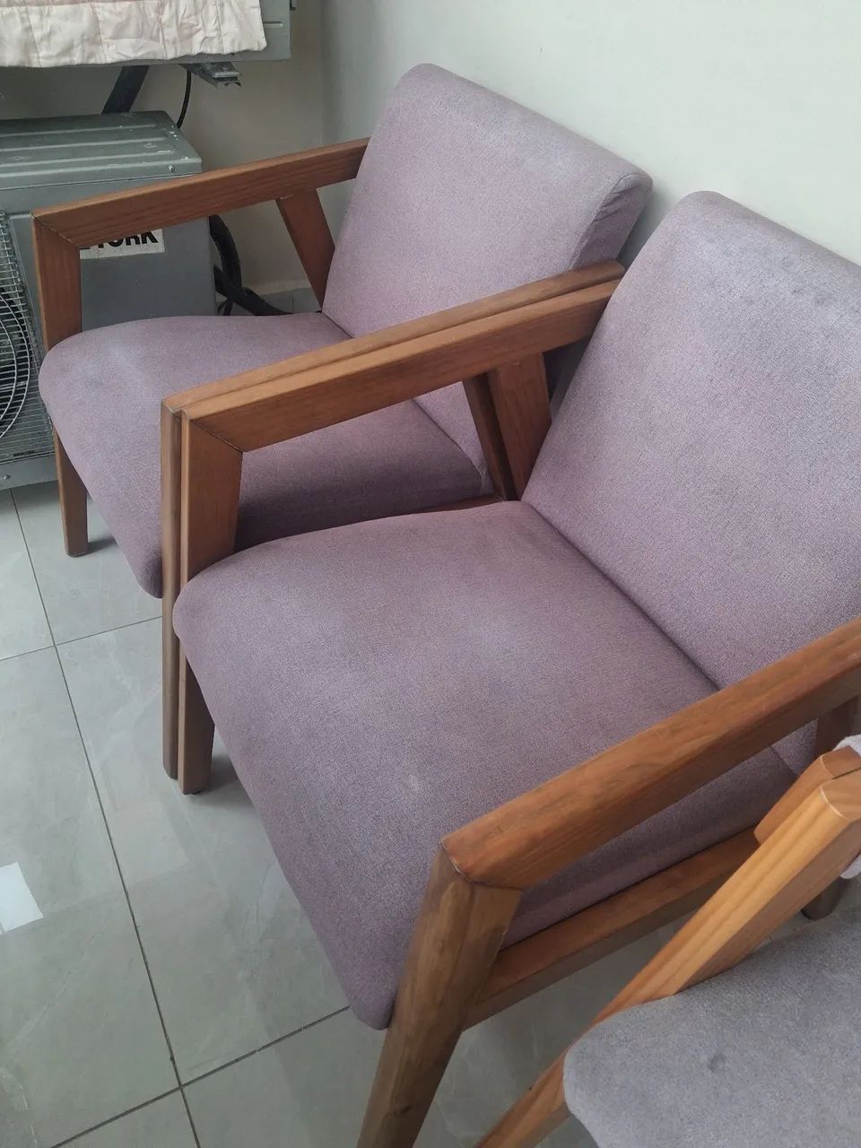Vendo 4 poltrona usadas - Foto 4