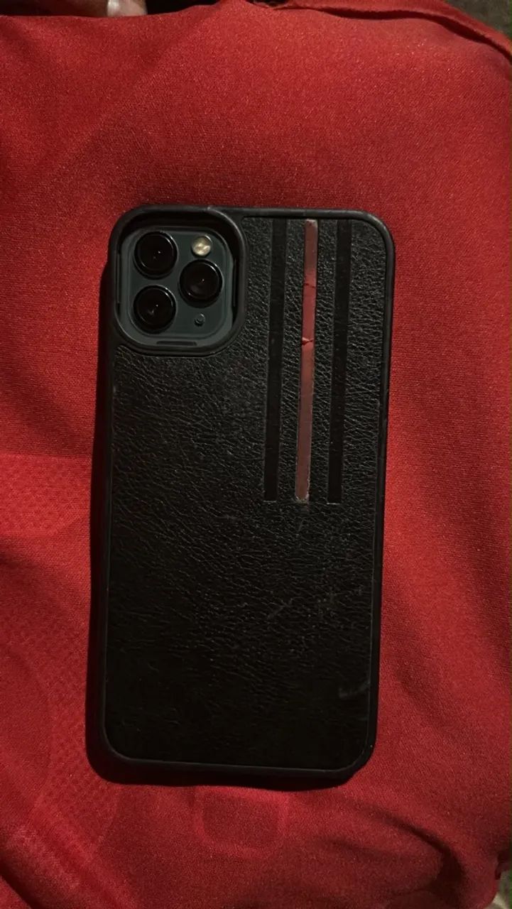 Vende-se iPhone 11 Pro Max 256g - Foto 2