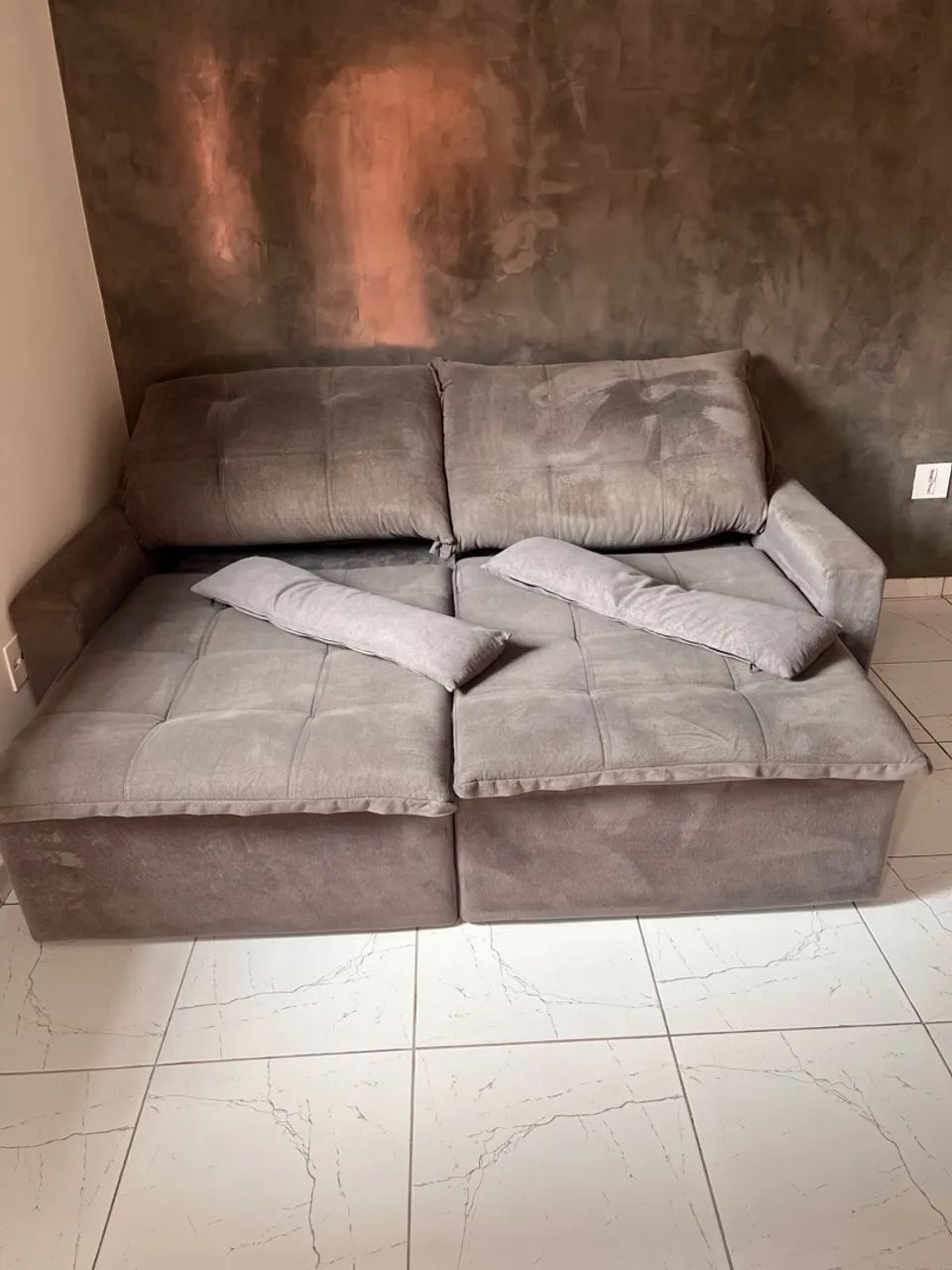 Vendo sofá em PERFEITO estado  - Foto 2