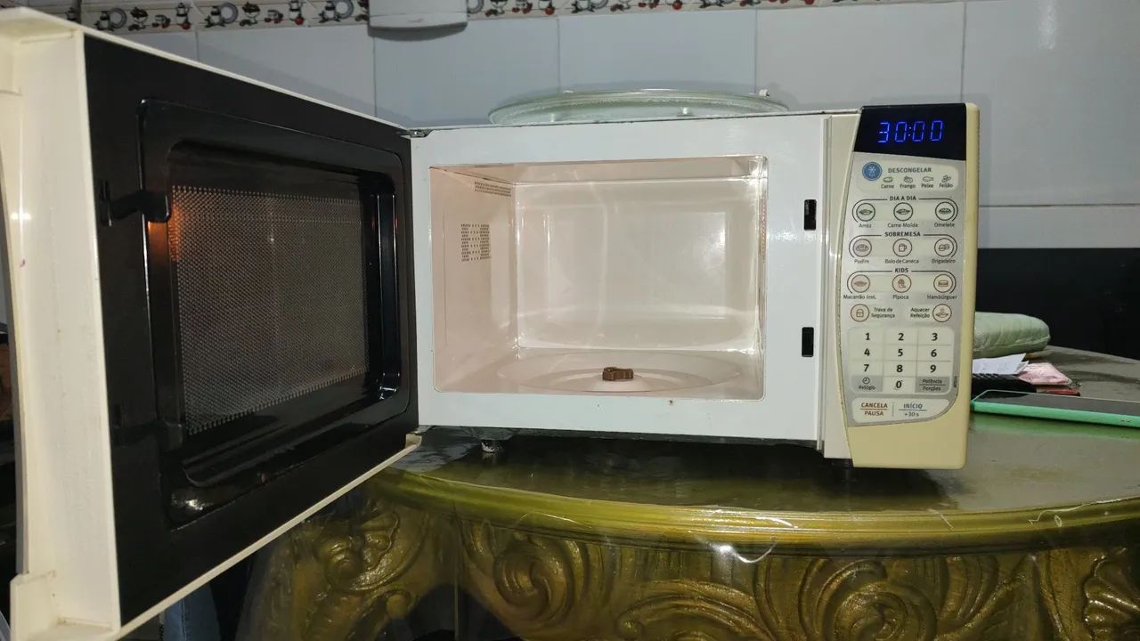 Microondas Electrolux 20 litros  - Foto 4
