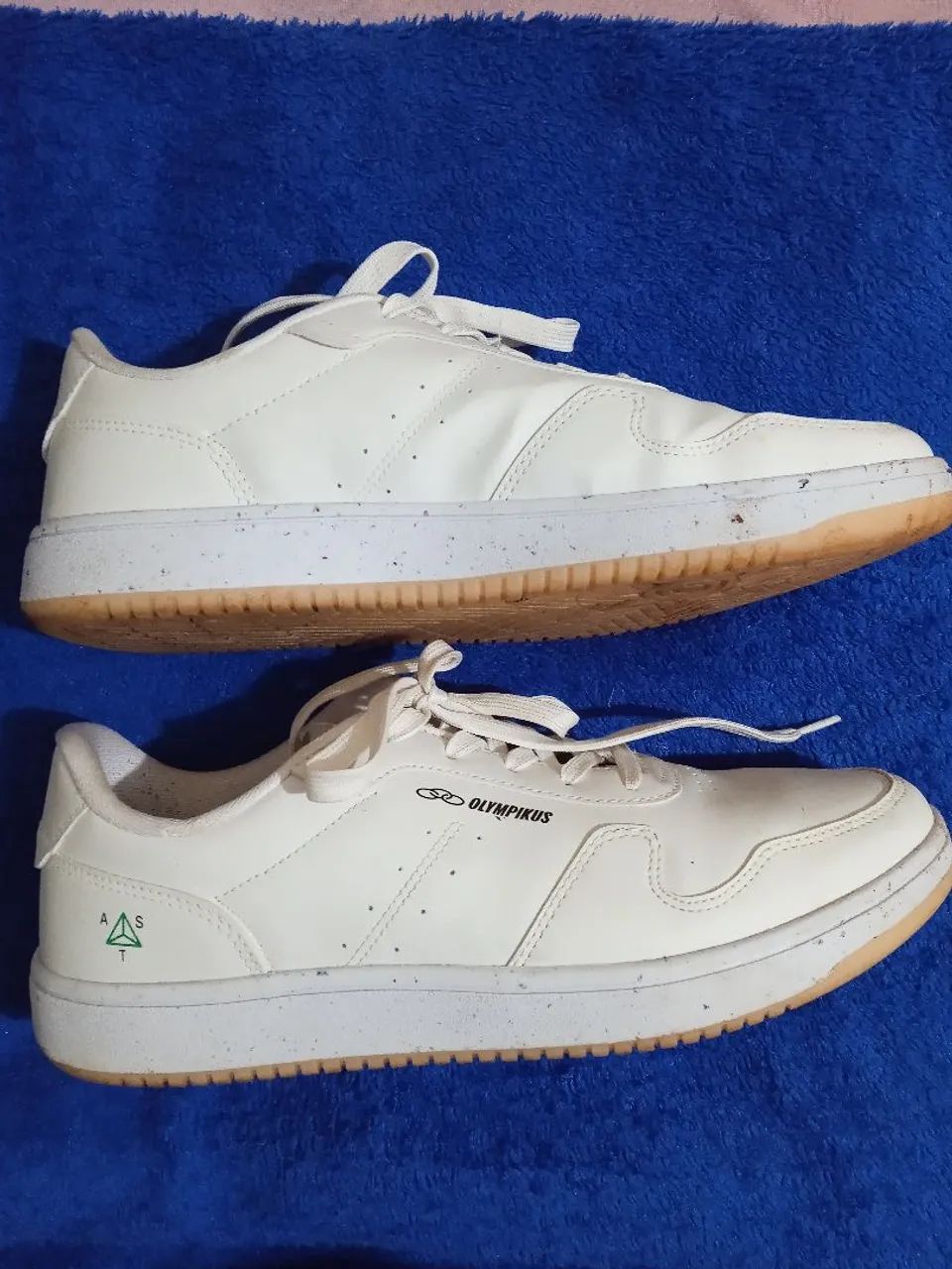 Tênis Olympikus modelo Urbano AST 
