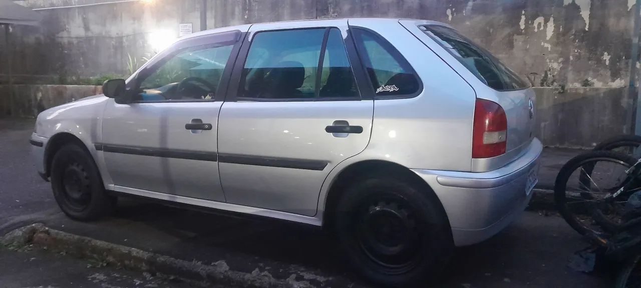 Volkswagen Gol 1.0 Trend/ Power 8V 4P 2003