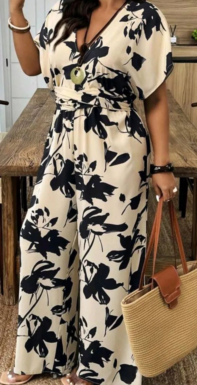 Macacão feminino plus size elegante  - Foto 4