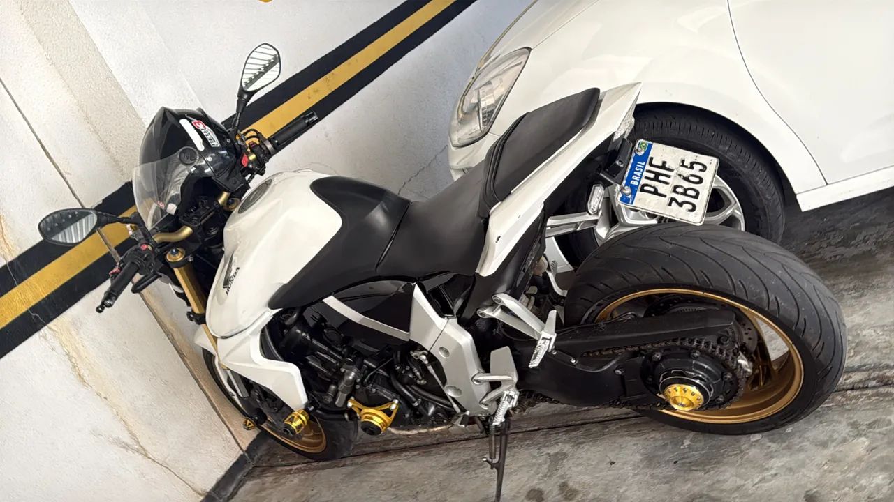 MOTO CB1000R - Foto 4