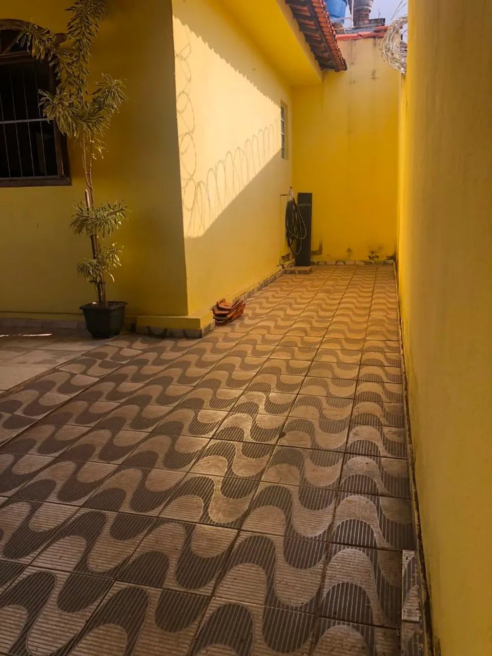 Casa 3 quartos bairro Nacional -  Contagem 