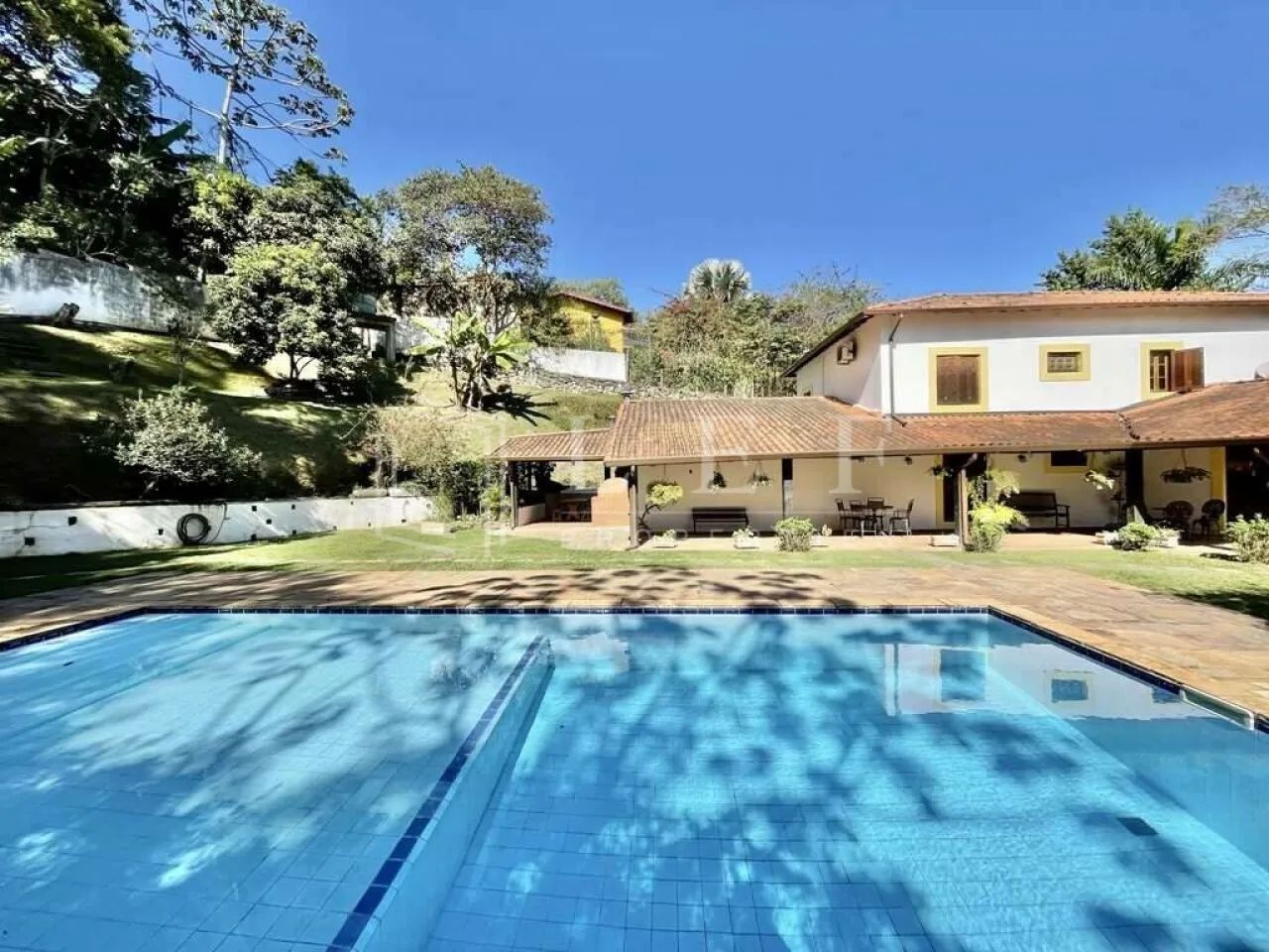 Casa em Condomínio fechado, Embu - SP