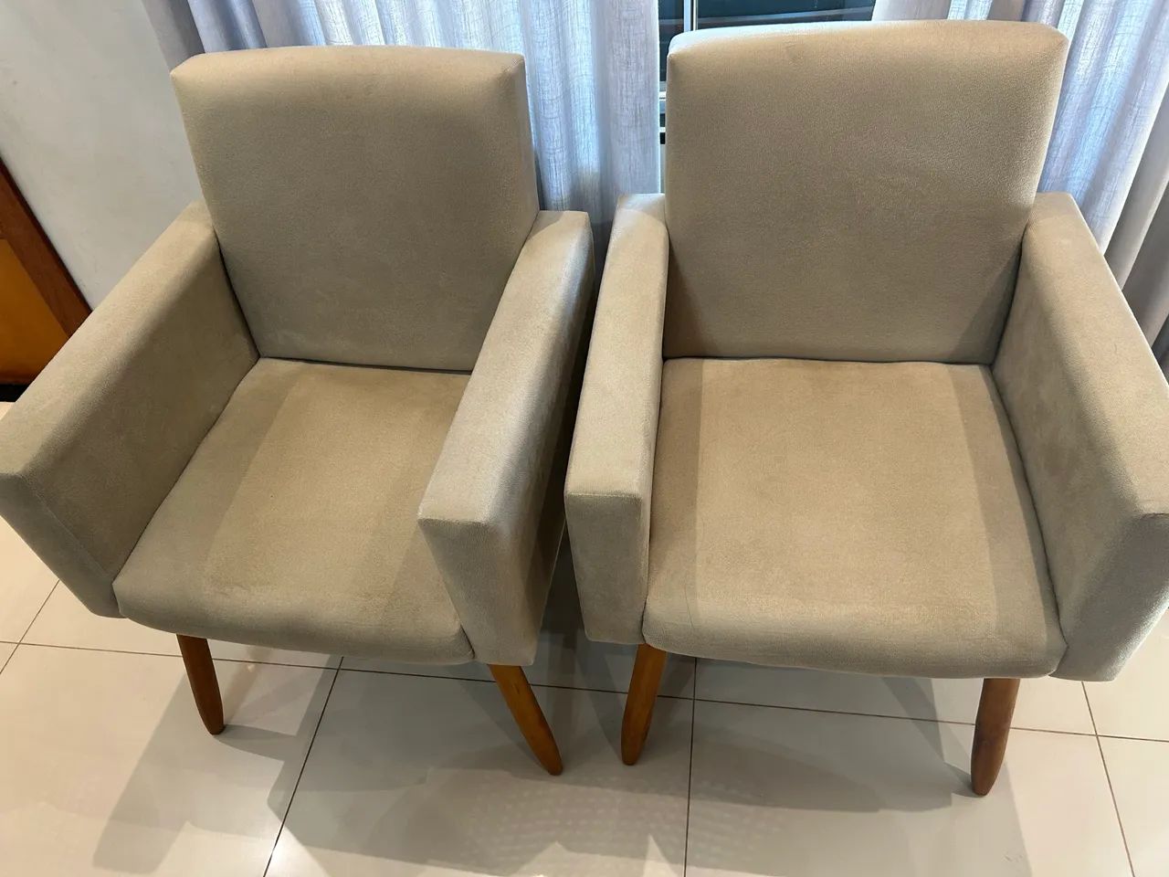 Duas poltronas  - Foto 2