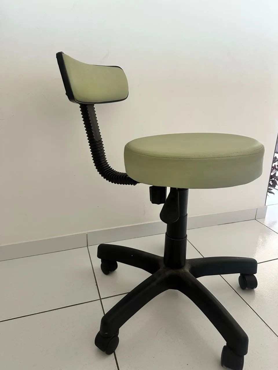 Cadeira para escrivaninha  - Foto 3