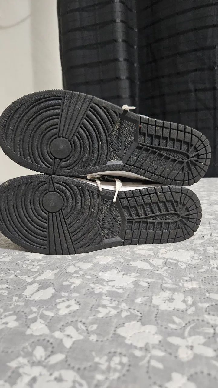 Tenis Nike air jordan Mid 1 - Foto 4